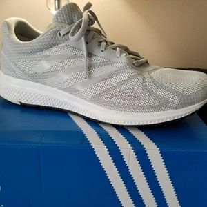 Adidas Women's Mana Bounce running shoes